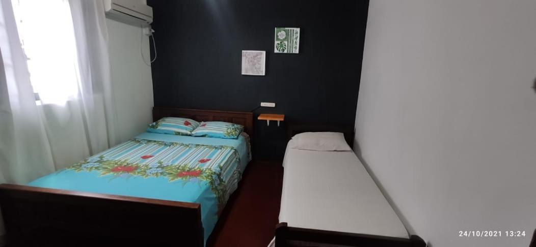 Iguazu Alojamiento "La Casa" Puerto Iguazu Bagian luar foto